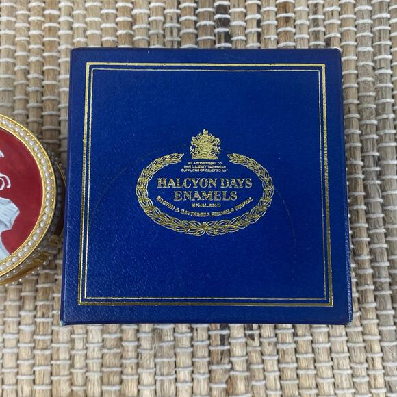 RARE #14/60 Halcyon Days Enamels Monument to Peter the Great Trinket Snuff Box - Picture 14 of 16